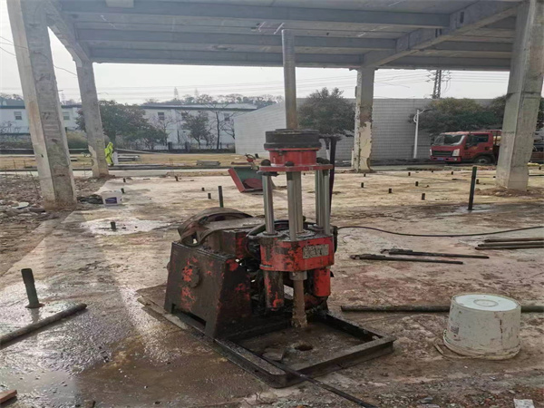 君山袖阀管小导管注浆加固施工工艺